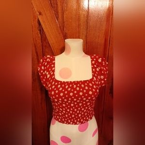 ⭐**NWOT**Rue 21 (crop top)⭐(bundle (2) listings with a ⭐ for $15)